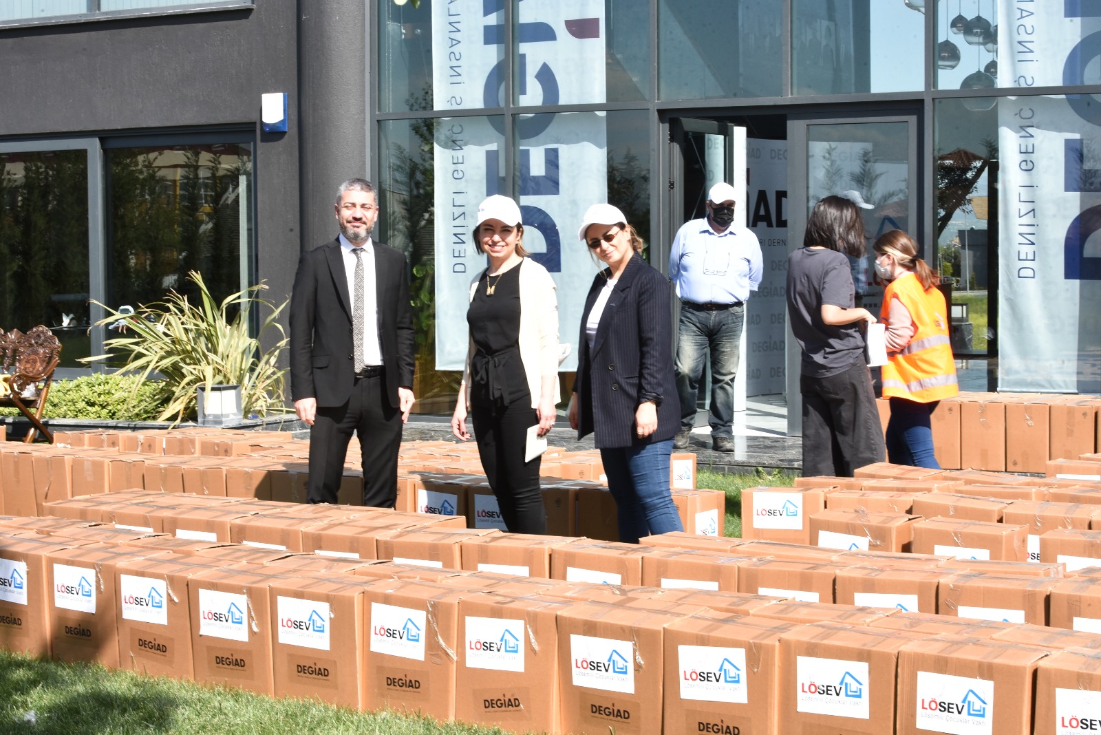 LÖSEV Bağış Kampanyası